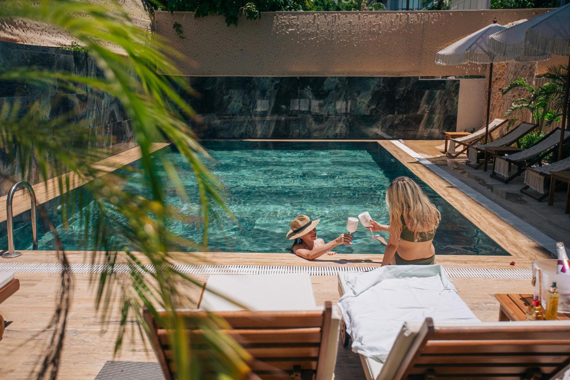 Los Suites Antalya Buitenkant foto
